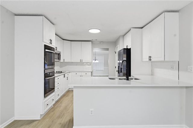 2110 Meadow View Court, Grayson, GA 30017