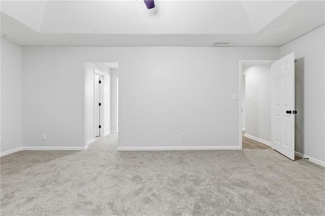 2110 Meadow View Court, Grayson, GA 30017