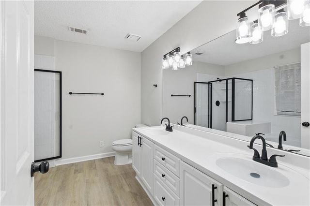 2110 Meadow View Court, Grayson, GA 30017