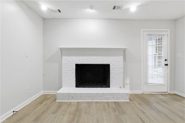 2110 Meadow View Court, Grayson, GA 30017