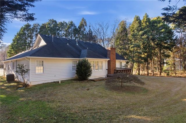 2110 Meadow View Court, Grayson, GA 30017