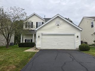 117 WOODLAND PARK Circle, Gilberts, IL 60136