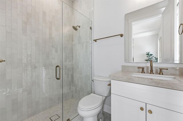 920 W ALFRED STREET, Tampa, FL 33603