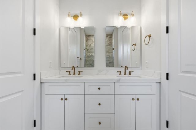 920 W ALFRED STREET, Tampa, FL 33603