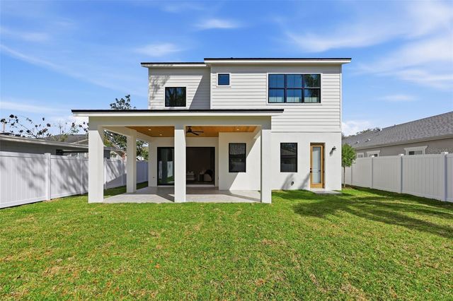 920 W ALFRED STREET, Tampa, FL 33603