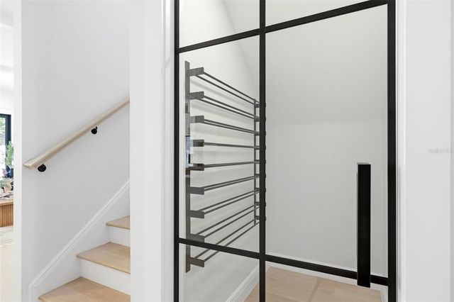 920 W ALFRED STREET, Tampa, FL 33603