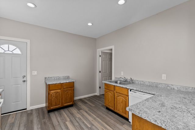 3724 N Sturdevant Street, Davenport, IA 52806
