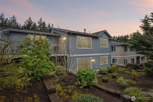 6581 Hunt Highlands Loop, Gig Harbor, WA 98335