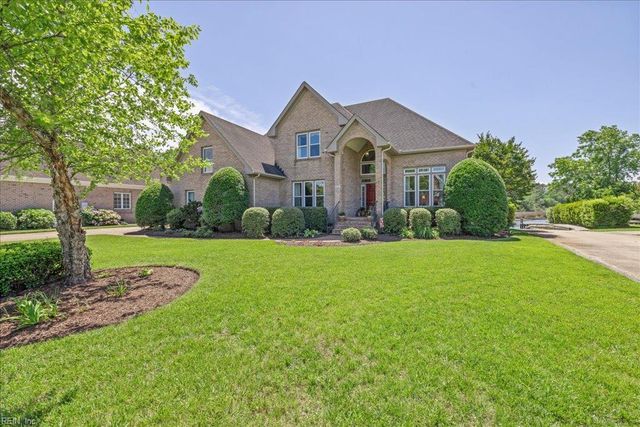 404 Bracey WAY, Chesapeake, VA 23323