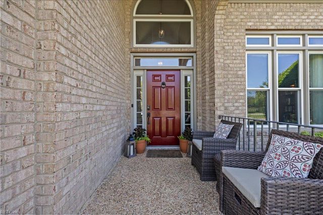404 Bracey WAY, Chesapeake, VA 23323