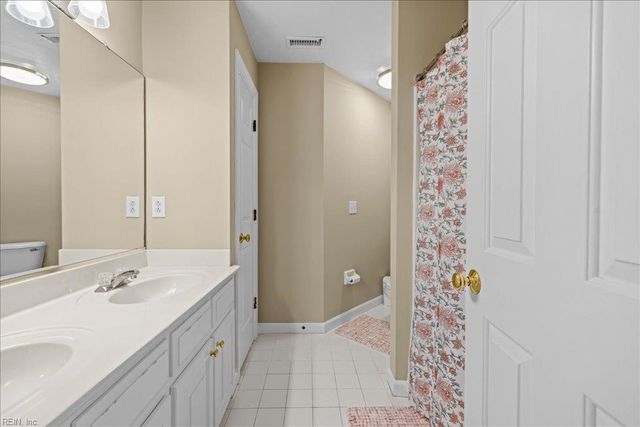 404 Bracey WAY, Chesapeake, VA 23323