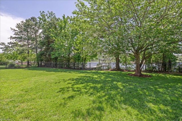 404 Bracey WAY, Chesapeake, VA 23323