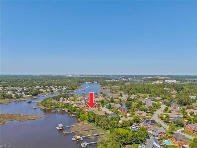 404 Bracey WAY, Chesapeake, VA 23323