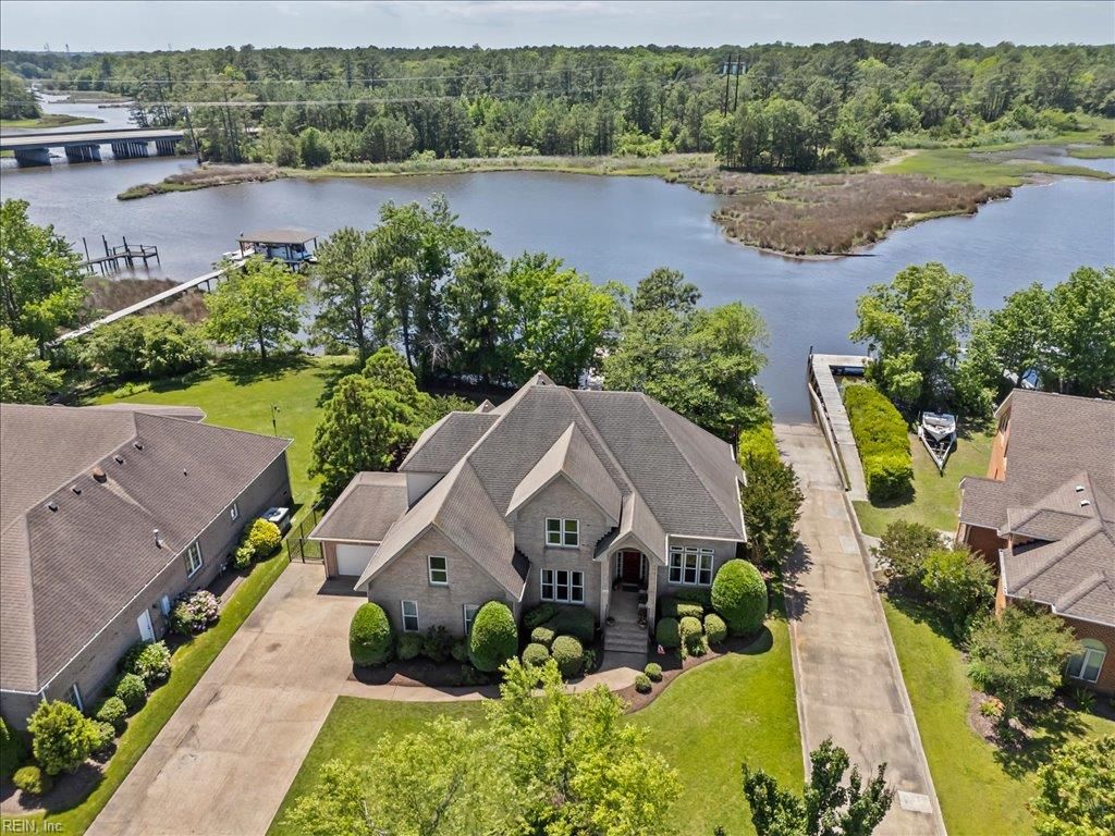 404 Bracey WAY, Chesapeake, VA 23323