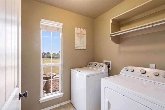 1301 Hillside Terrace, Blanchard, OK 73010