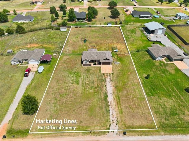 1301 Hillside Terrace, Blanchard, OK 73010