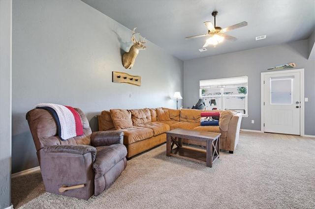 1301 Hillside Terrace, Blanchard, OK 73010