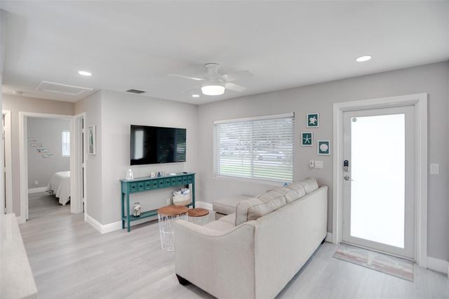 1437 NE 25th Street, Pompano Beach, FL 33064