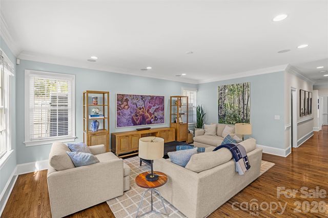 138 Middleton Drive, Charlotte, NC 28207