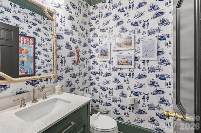 138 Middleton Drive, Charlotte, NC 28207