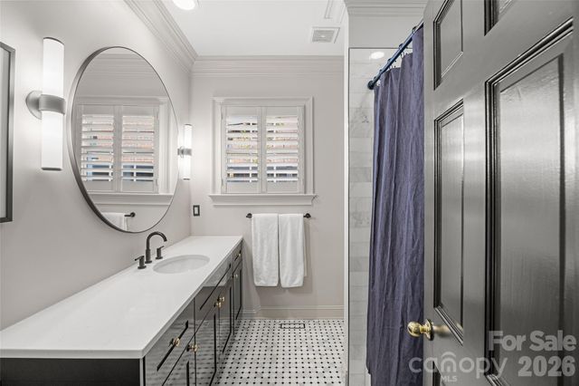 138 Middleton Drive, Charlotte, NC 28207