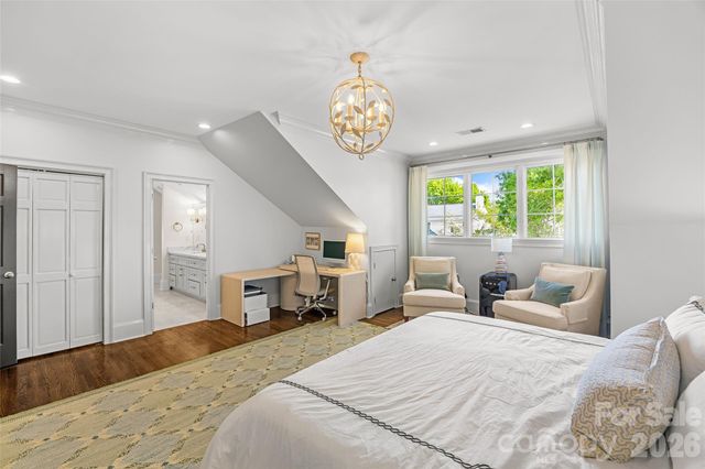 138 Middleton Drive, Charlotte, NC 28207