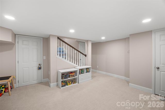 138 Middleton Drive, Charlotte, NC 28207