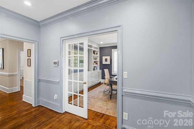 138 Middleton Drive, Charlotte, NC 28207