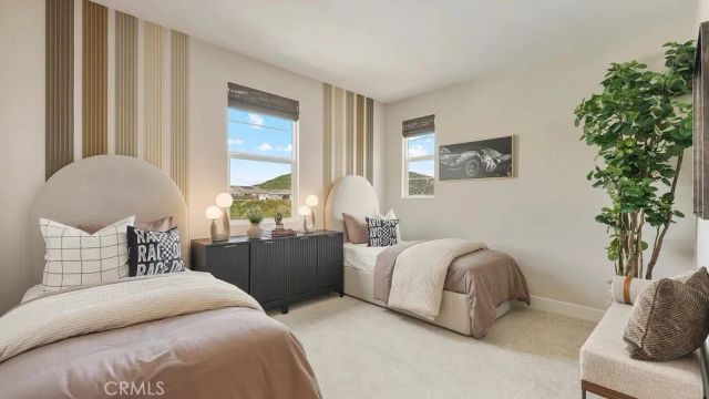 24341 Camino Oceano, Valencia, CA 91354