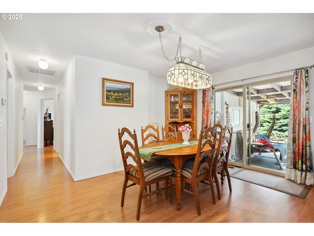 825 MAPLE Dr, Goldendale, WA 98620