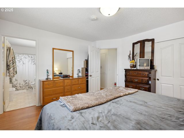 825 MAPLE Dr, Goldendale, WA 98620