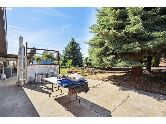 825 MAPLE Dr, Goldendale, WA 98620