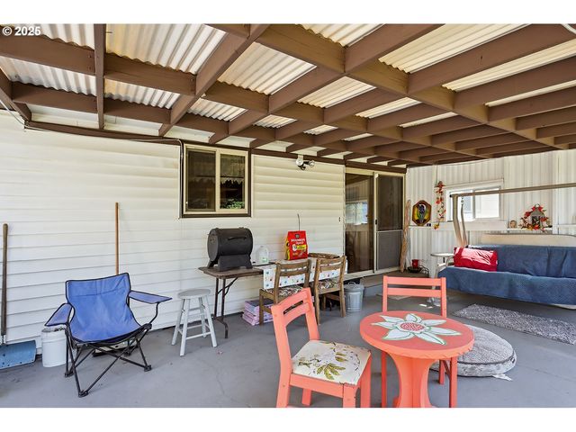 825 MAPLE Dr, Goldendale, WA 98620