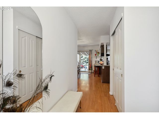 825 MAPLE Dr, Goldendale, WA 98620