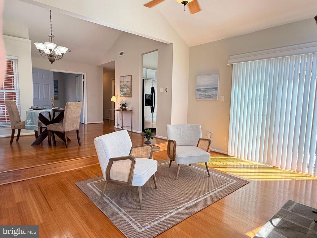 Image 11 of property listing at 953 WINDWHISPER LN, Annapolis, MD 21403