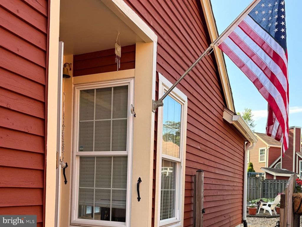 Image 31 of property listing at 953 WINDWHISPER LN, Annapolis, MD 21403