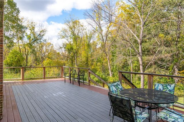 733 State Route 380, Xenia, OH 45385