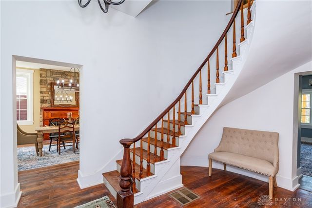 733 State Route 380, Xenia, OH 45385