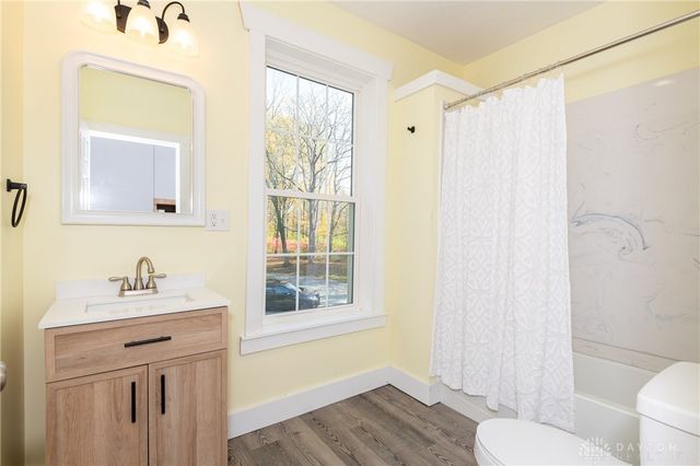 733 State Route 380, Xenia, OH 45385