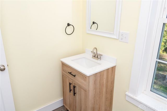 733 State Route 380, Xenia, OH 45385