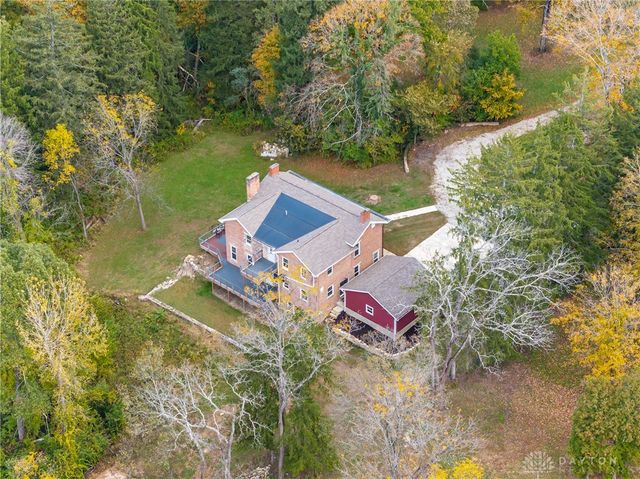 733 State Route 380, Xenia, OH 45385