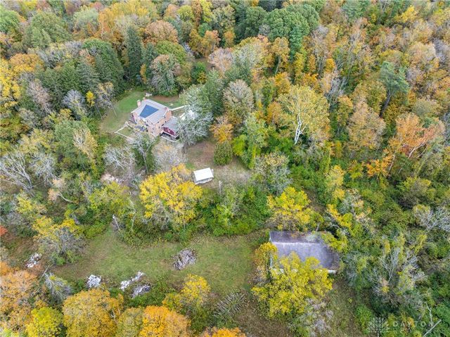 733 State Route 380, Xenia, OH 45385