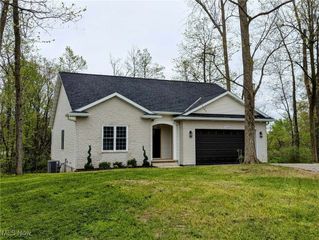 1190 Ginko Drive Drive, West Salem, OH 44287