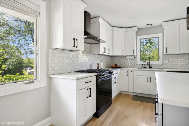 15102 S 82nd Avenue, Orland Park, IL 60462