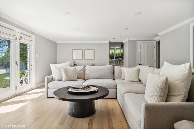 15102 S 82nd Avenue, Orland Park, IL 60462