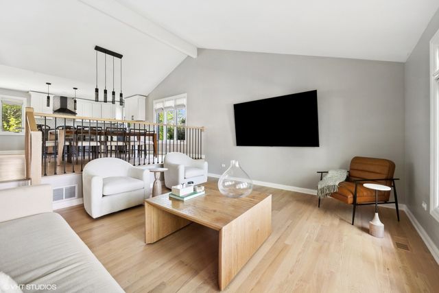 15102 S 82nd Avenue, Orland Park, IL 60462