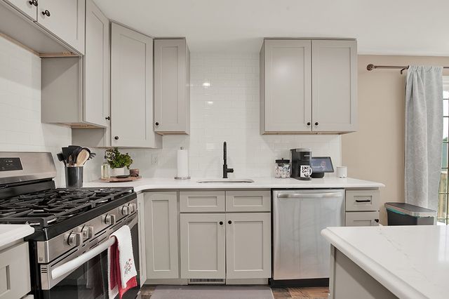 145 Easy St, Latrobe, PA 15650