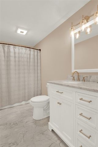 145 Easy St, Latrobe, PA 15650