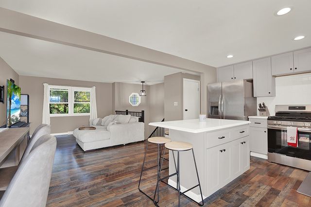 145 Easy St, Latrobe, PA 15650