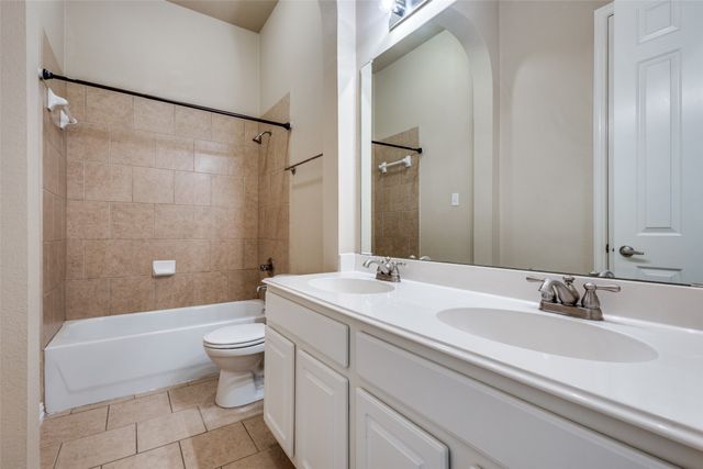 7204 Meredith Court, Mckinney, TX 75071
